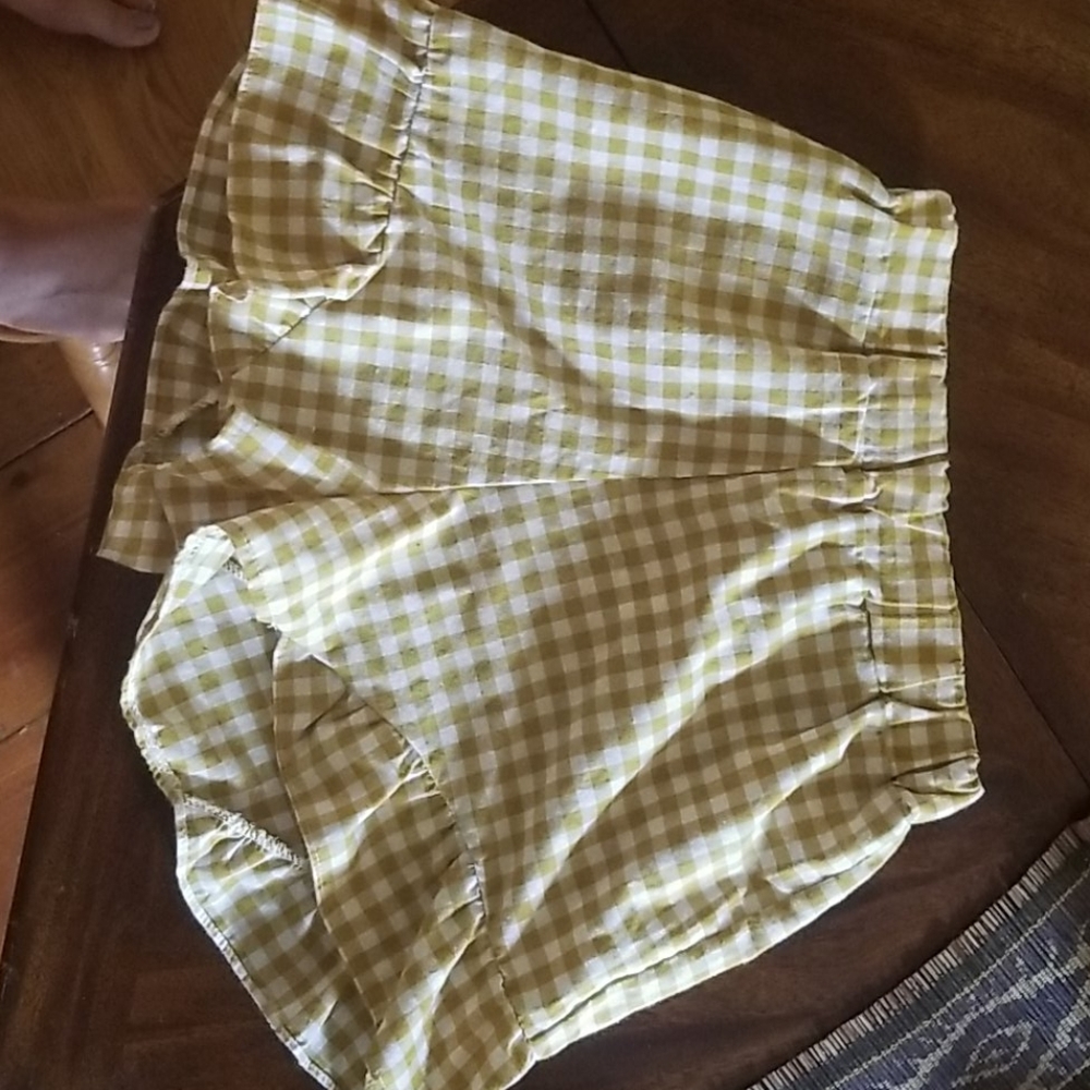 Gingam shorts